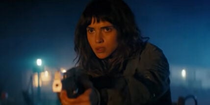 Adria Arjona in Onslaught trailer