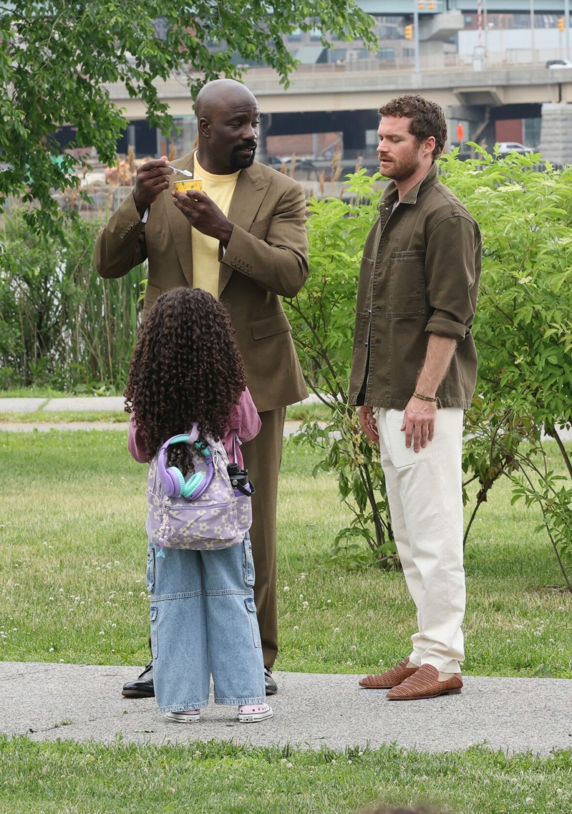 Mike Colter and Finn Jones film "Daredevil: Born Again" scenes in New York