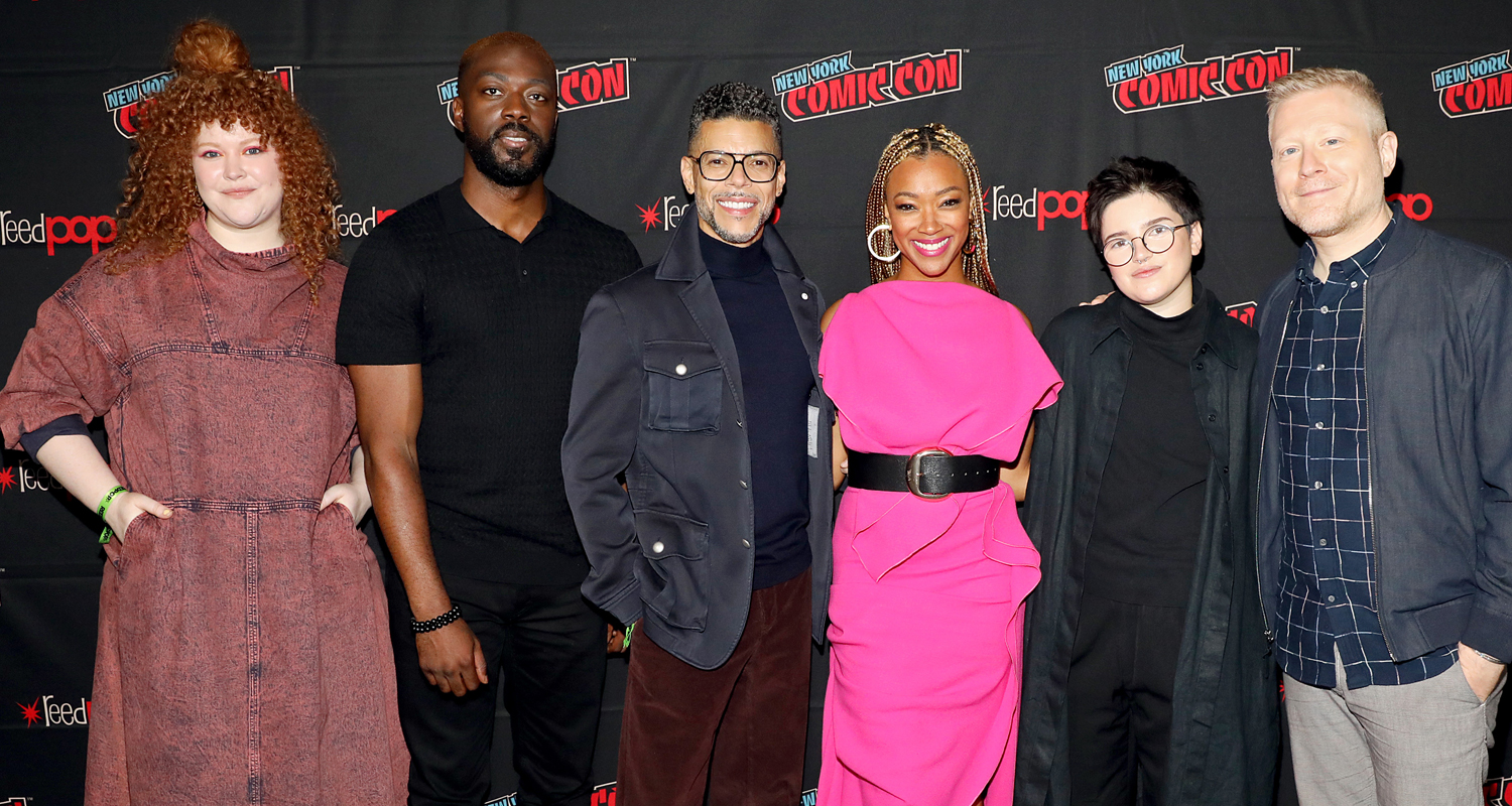 Sonequa Martin-Green & Her ‘Star Trek: Discovery’ Co-Stars Debut Season Four Trailer at NYC Comic-Con 2021 – Watch!
