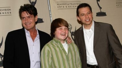 2 half men cast